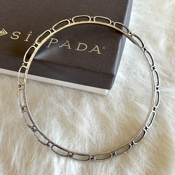 Silpada Jewelry - B2472 Silpada Sterling Silver Infinite Charm Bangle Bracelet 2 3/4" EUC